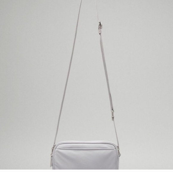 lululemon athletica Silver Belt Bag - Picture 3 of 12